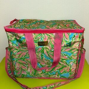 Lilly Pulitzer Insulated Beach Cooler, In the Bungalows, Green